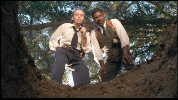 Dwight Yoakum & Dennis Haysbert in The Minus Man (1999)