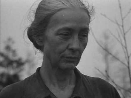 Beta Poinicanova plays the matriarch of feral female tribe in The End of August at the Hotel Ozone