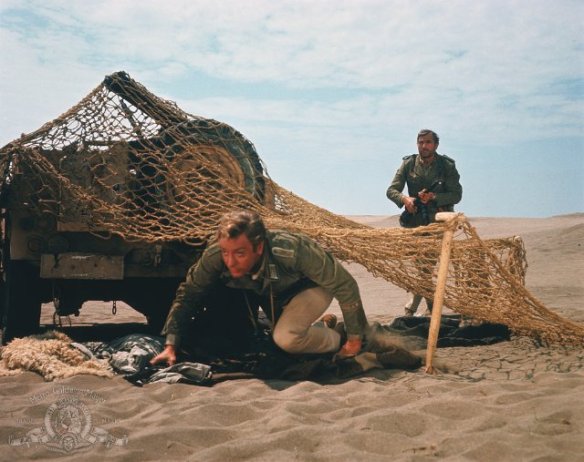 Michael Caine (foreground), Nigel Davenport (right) in PLAY DIRTY (1969)
