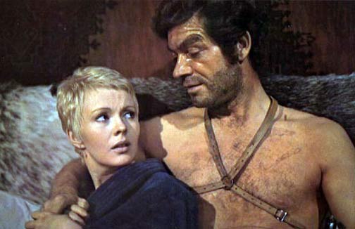 Jean Seberg and Stephen Boyd in Kill! (1971)