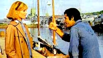 Stephane Audran & Angelo Infanti in La peau de torpedo (1970) aka Only the Cool