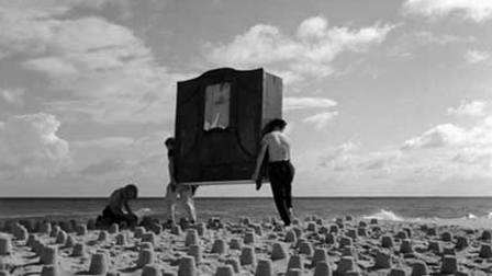 A scene from Roman Polanski's Two Men and a Wardrobe (1958)