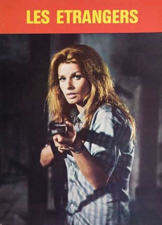 Senta Berger is in charge in Jean-Pierre Desagnat's Les Etrangers (1969)