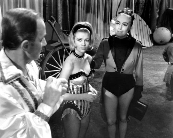 BERSERK!, from left: Peter Burton, Judy Geeson and Joan Crawford star in Berserk (1967)