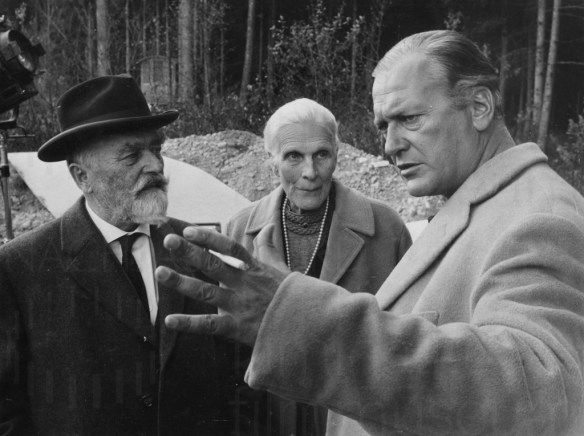 Curd Jurgens (right) stars in a biography of scientist Wernher von Braun - I Aim at the Stars (1960)