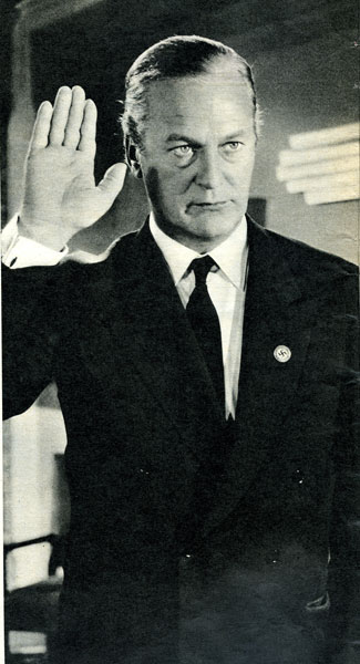 Curd Jurgens portrays Wernher von Braun in the biopic, I Aim at the Stars (1960)