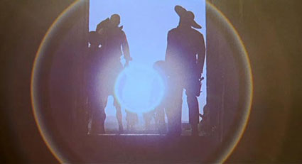 One of several visually stylish effects in Tinto Brass's 1966 spaghetti western, Yankee.
